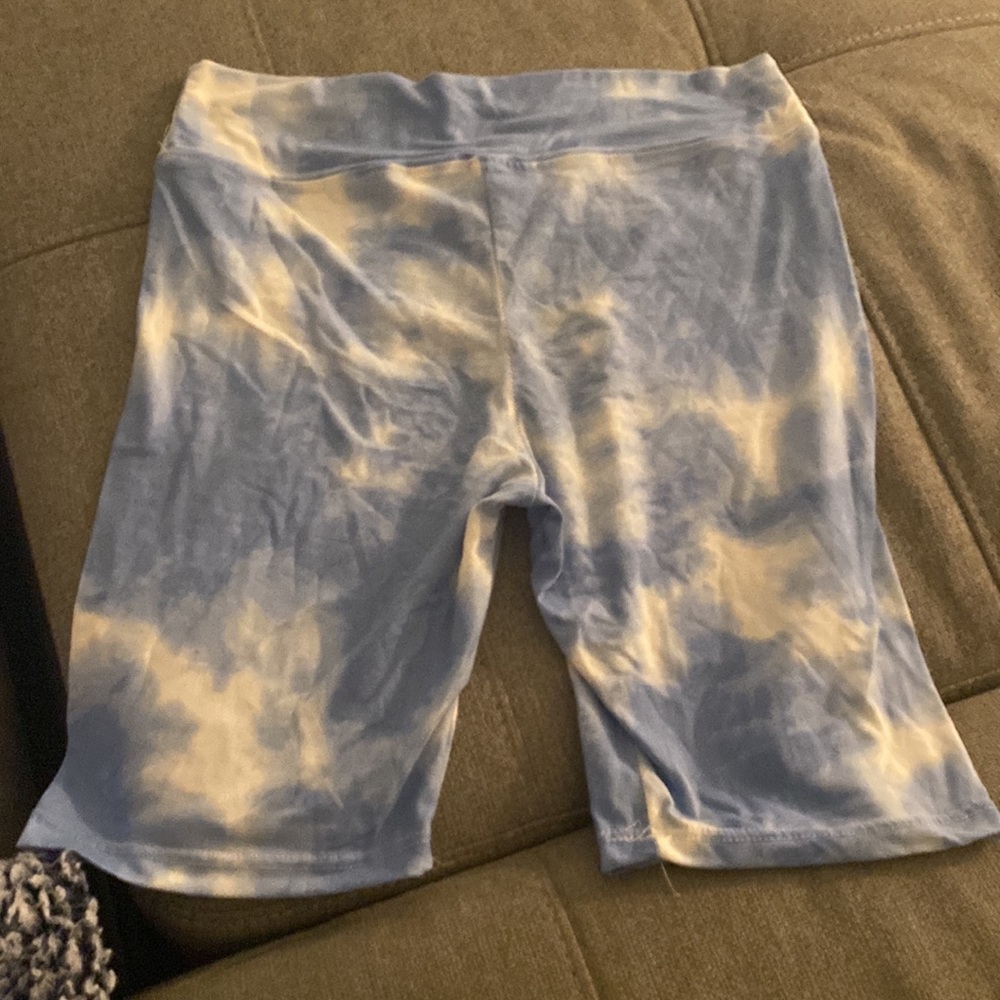 Short legging - Picture 2 of 3